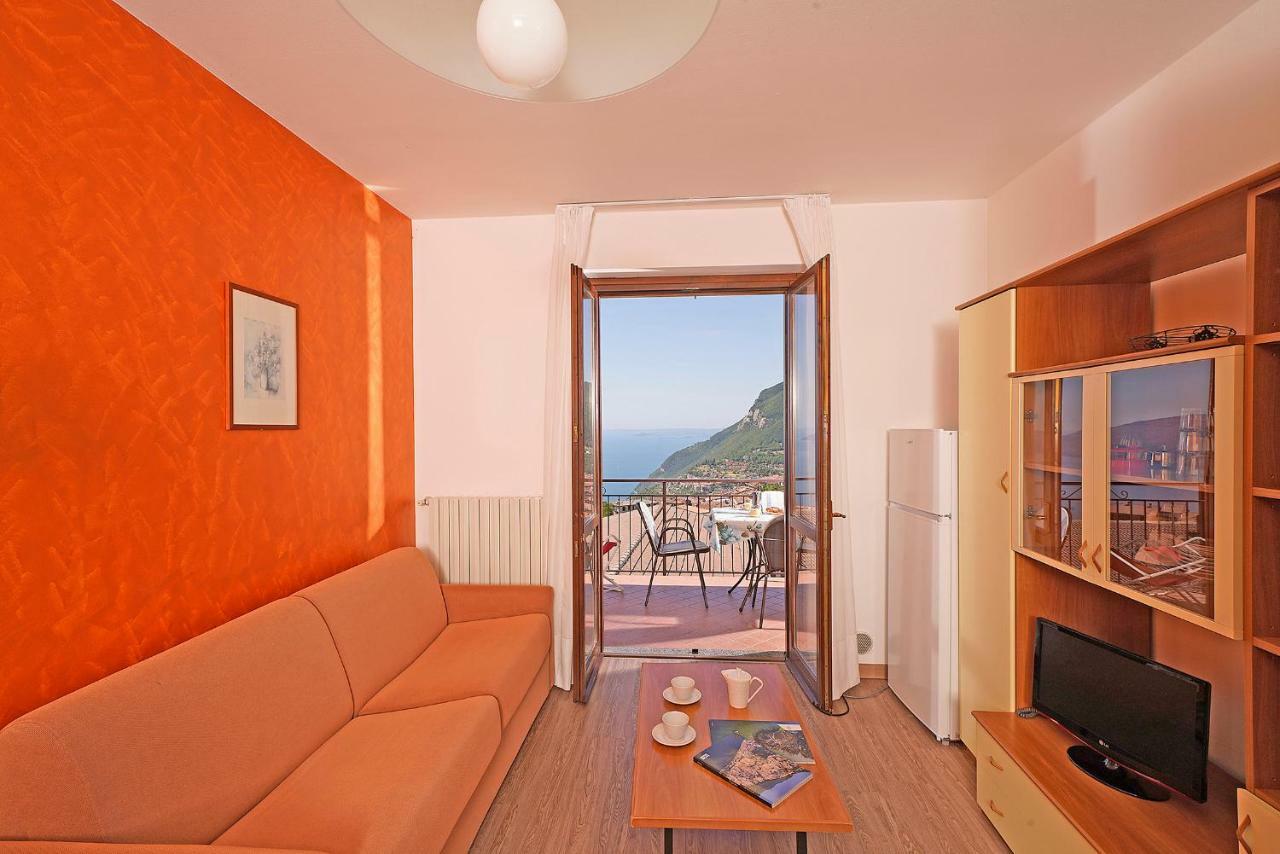 Residence Primera Rompala, Gtsgroup Tignale Exterior photo